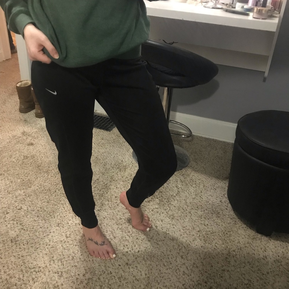 Nike joggers